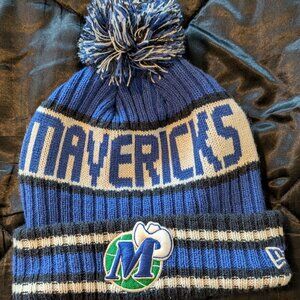 Dallas Mavericks Pom Beanie